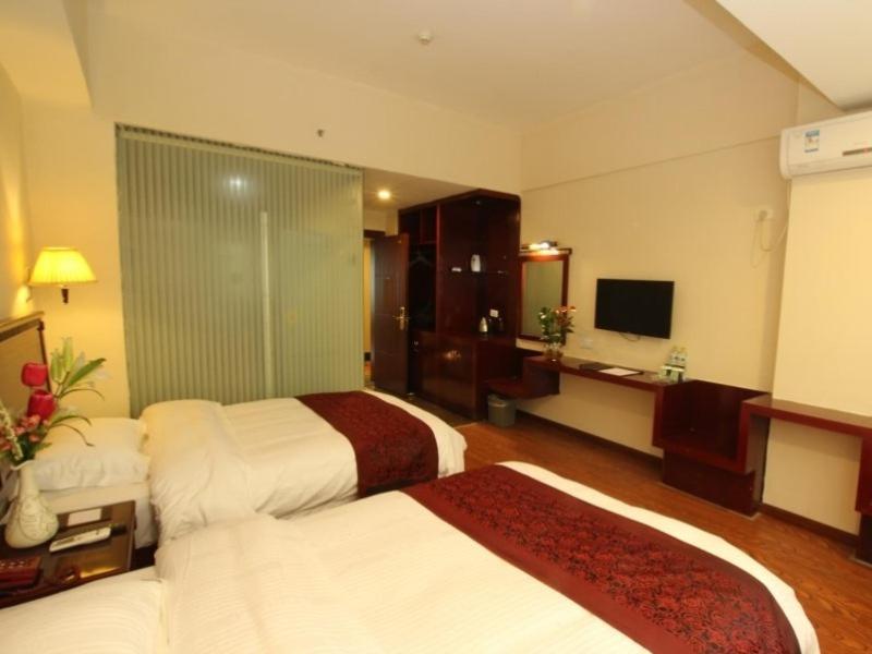 Greentree Inn Guangxi Guilin Lingui Jinshan Square Jinshui Road Express Hotel Buitenkant foto