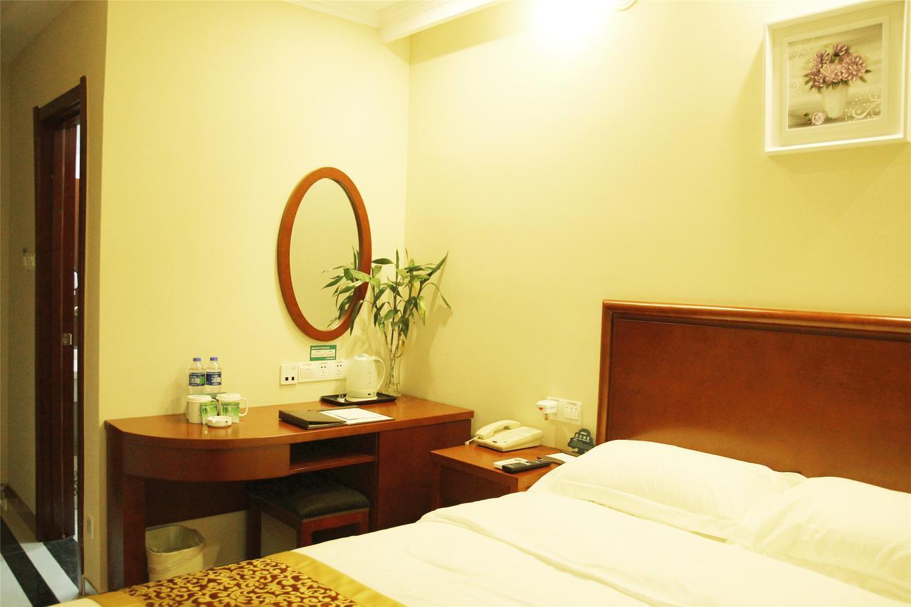 Greentree Inn Guangxi Guilin Lingui Jinshan Square Jinshui Road Express Hotel Buitenkant foto